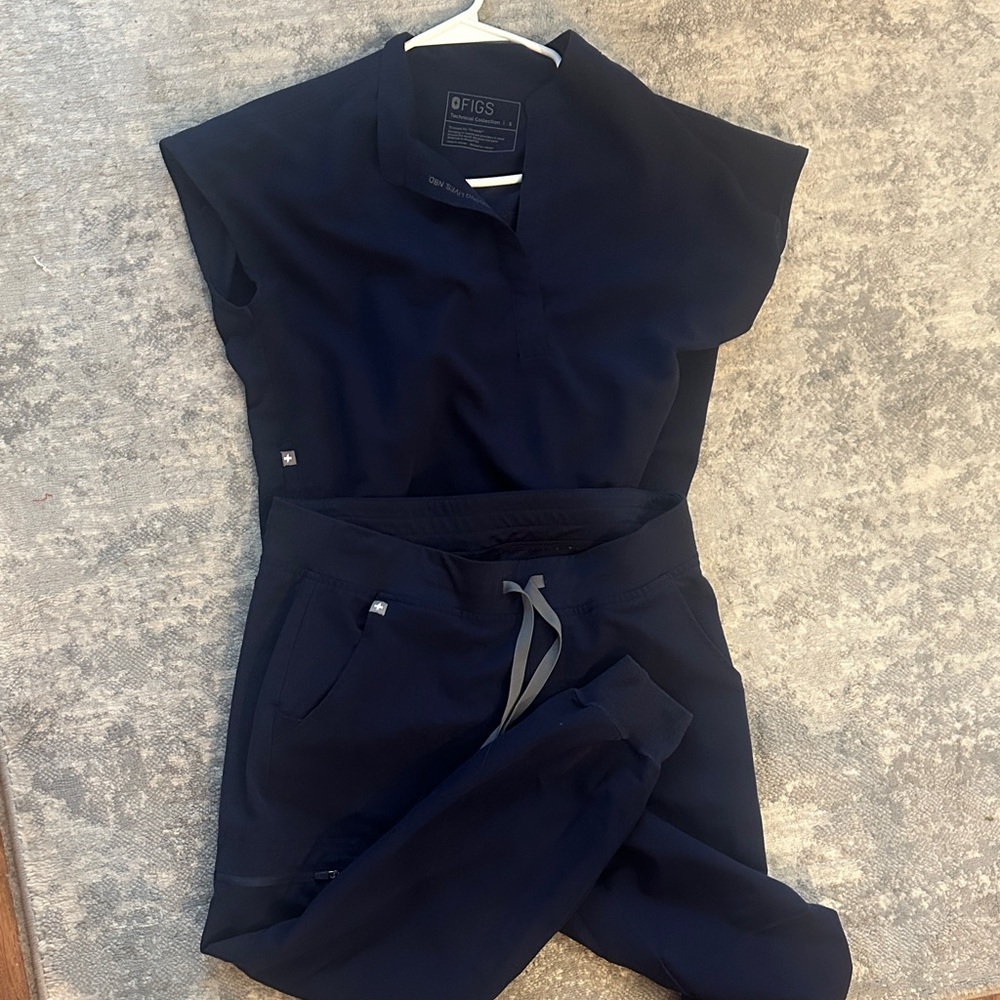Figs Deep Blue Scrub Ensemble- S Top, M Pant
